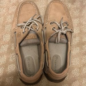 Sperry shoes
